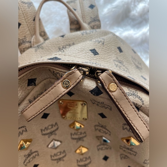 MCM STUDDED BACKPACK 🎒 - Picture 6 of 13